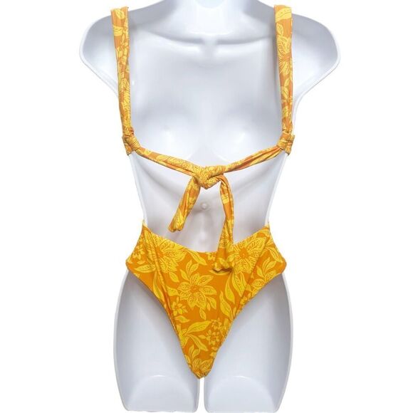 L*Space size S Printed Kendal One Piece Swimsuit Bow Back Orange Yellow Floral - Picture 7 of 10